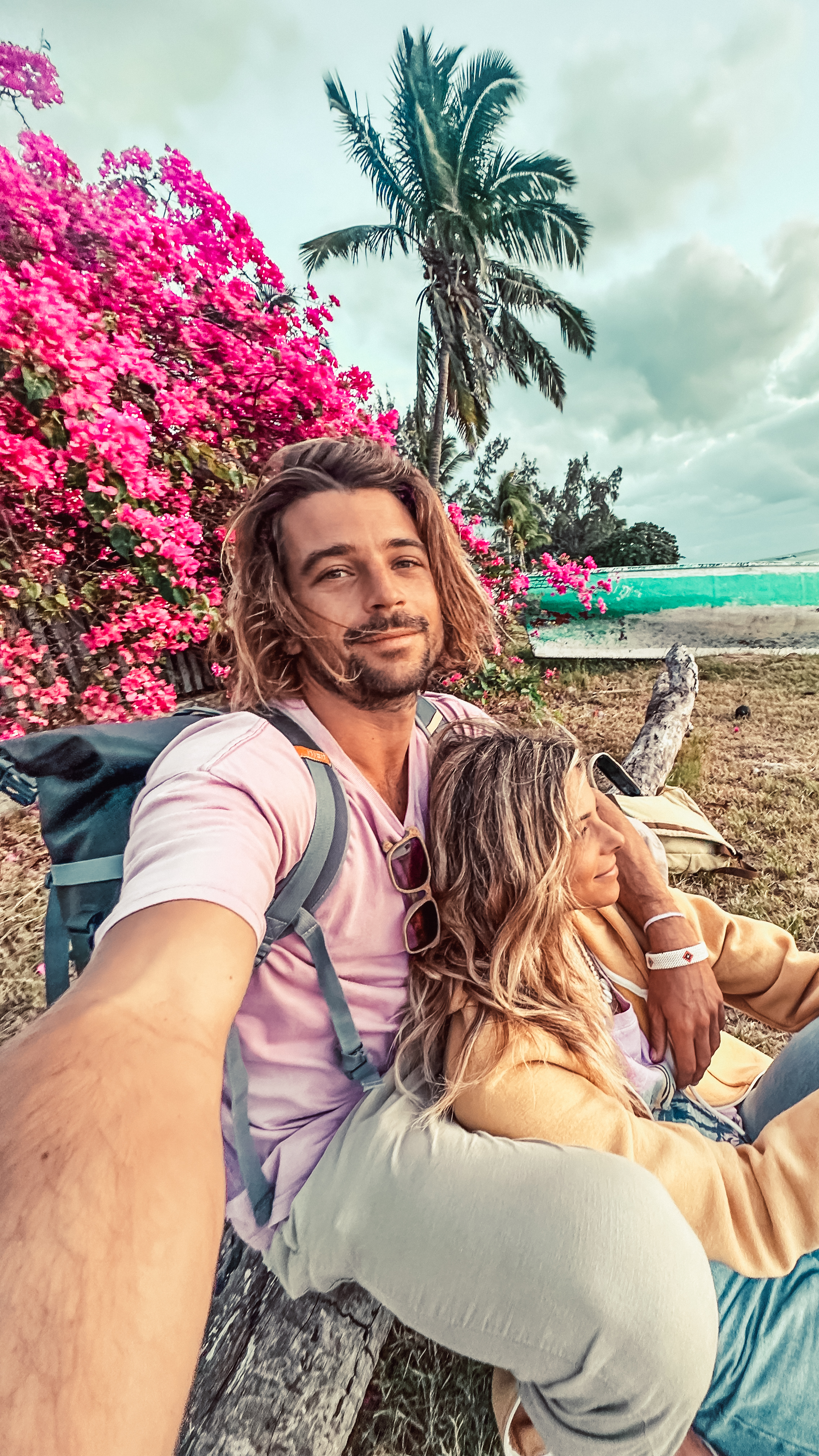 Hugo and Vale sharing a calm travel moment together